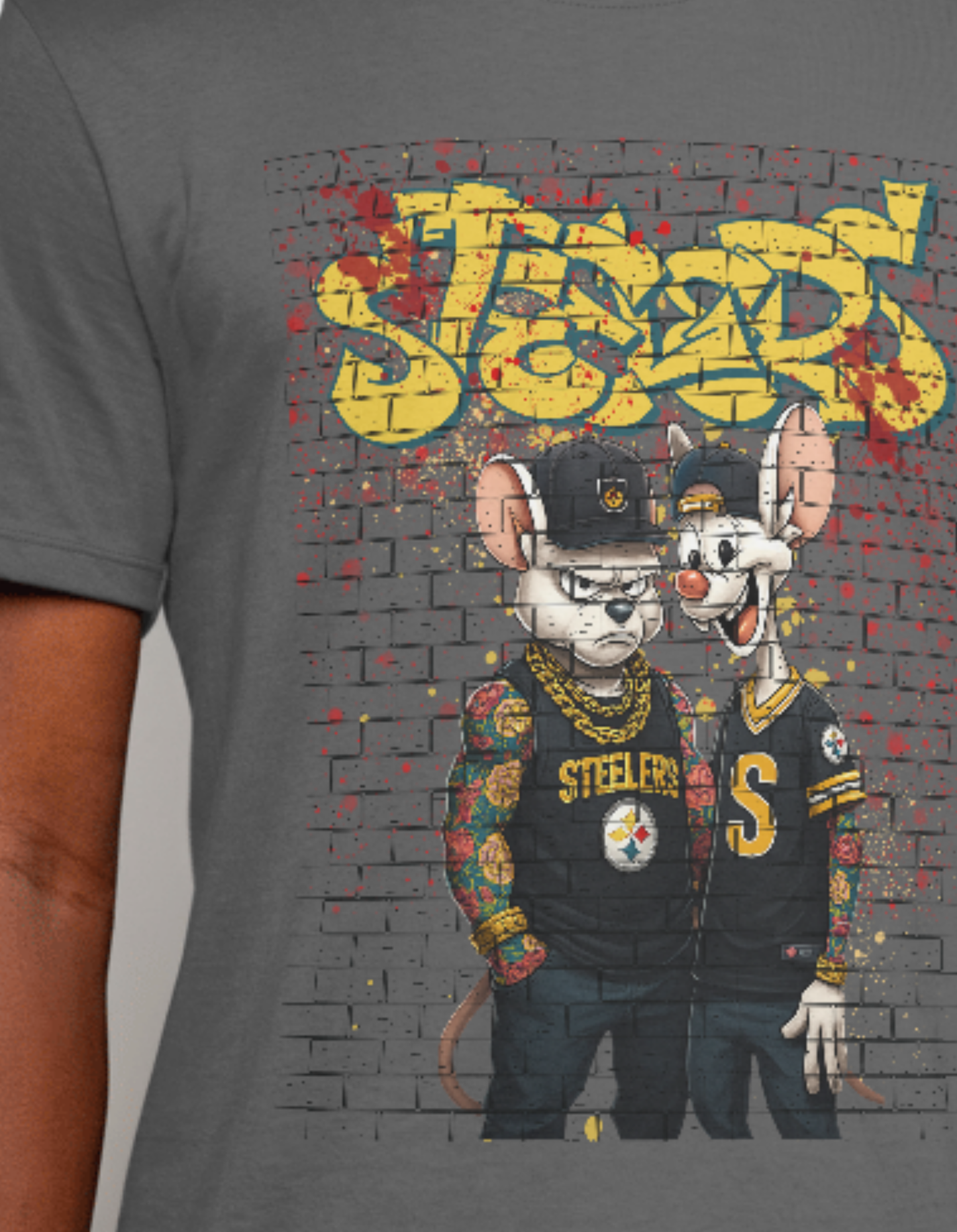 Black n yellow fan football